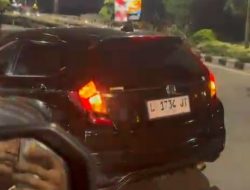 Oknum Polisi yang Mengaku Dari Polrestabes Surabaya,Tidak Sesuai Prosedur Saat Berhentikan Paksa Mobil Travel