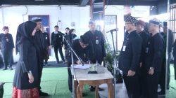 Bupati Ipuk Lantik Tiga Kepala Dinas di Pasar Rogojampi