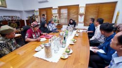 Bupati Banyuwangi dan BNNK Luncurkan Inovasi Greeting–Closing P4GN pada Seluruh Layanan Publik