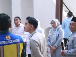 Keliling Pasar Banyuwangi, Gibran Sebut Desainnya Terbaik di Antara Pasar Revitalisasi